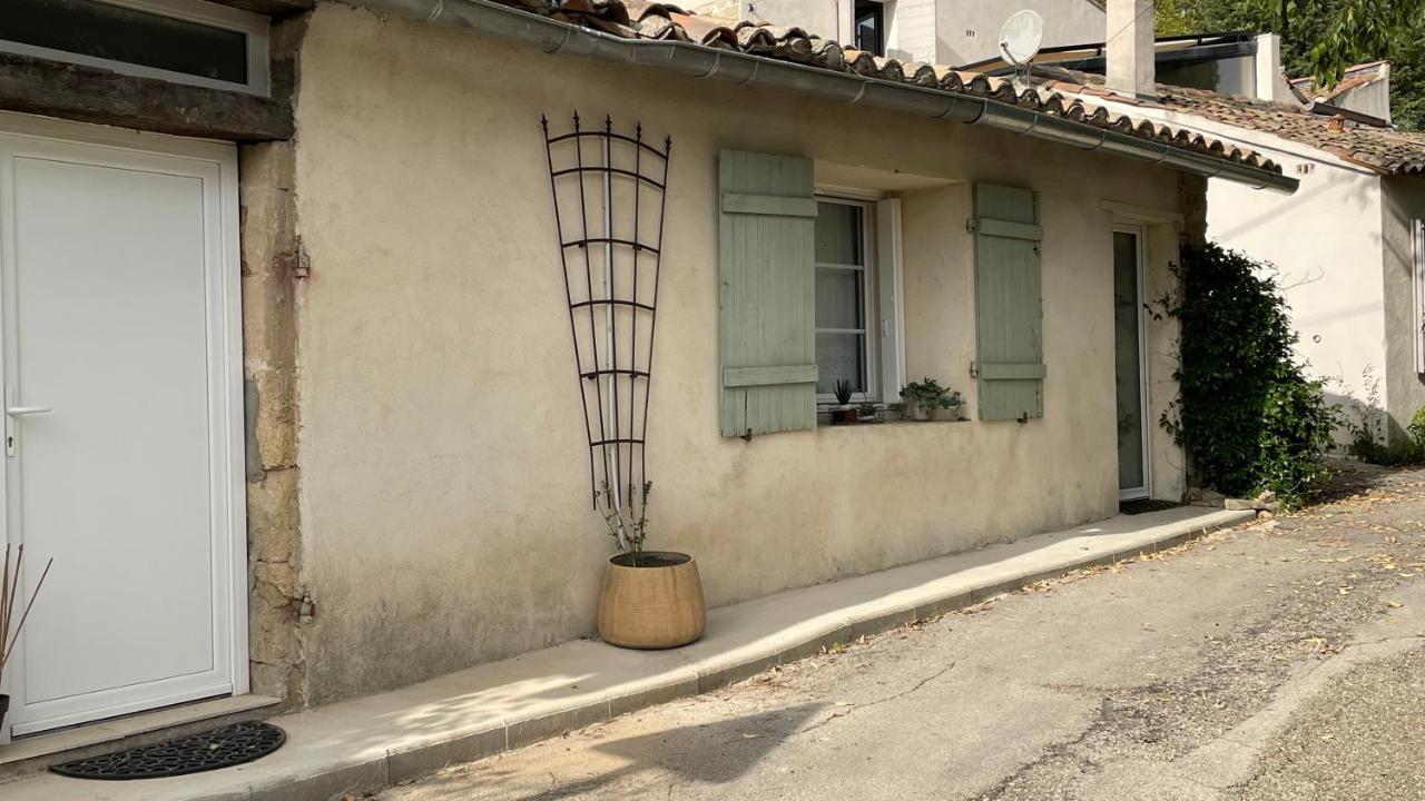Jolie Annexe Du Mas Dans Le Coeur De La Garrigue Nimoise Villa Ним Екстериор снимка