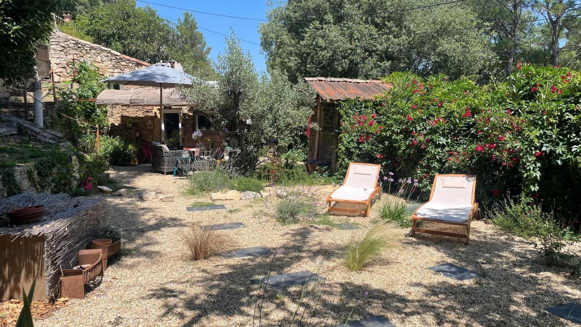 Jolie Annexe Du Mas Dans Le Coeur De La Garrigue Nimoise Villa Ним Екстериор снимка