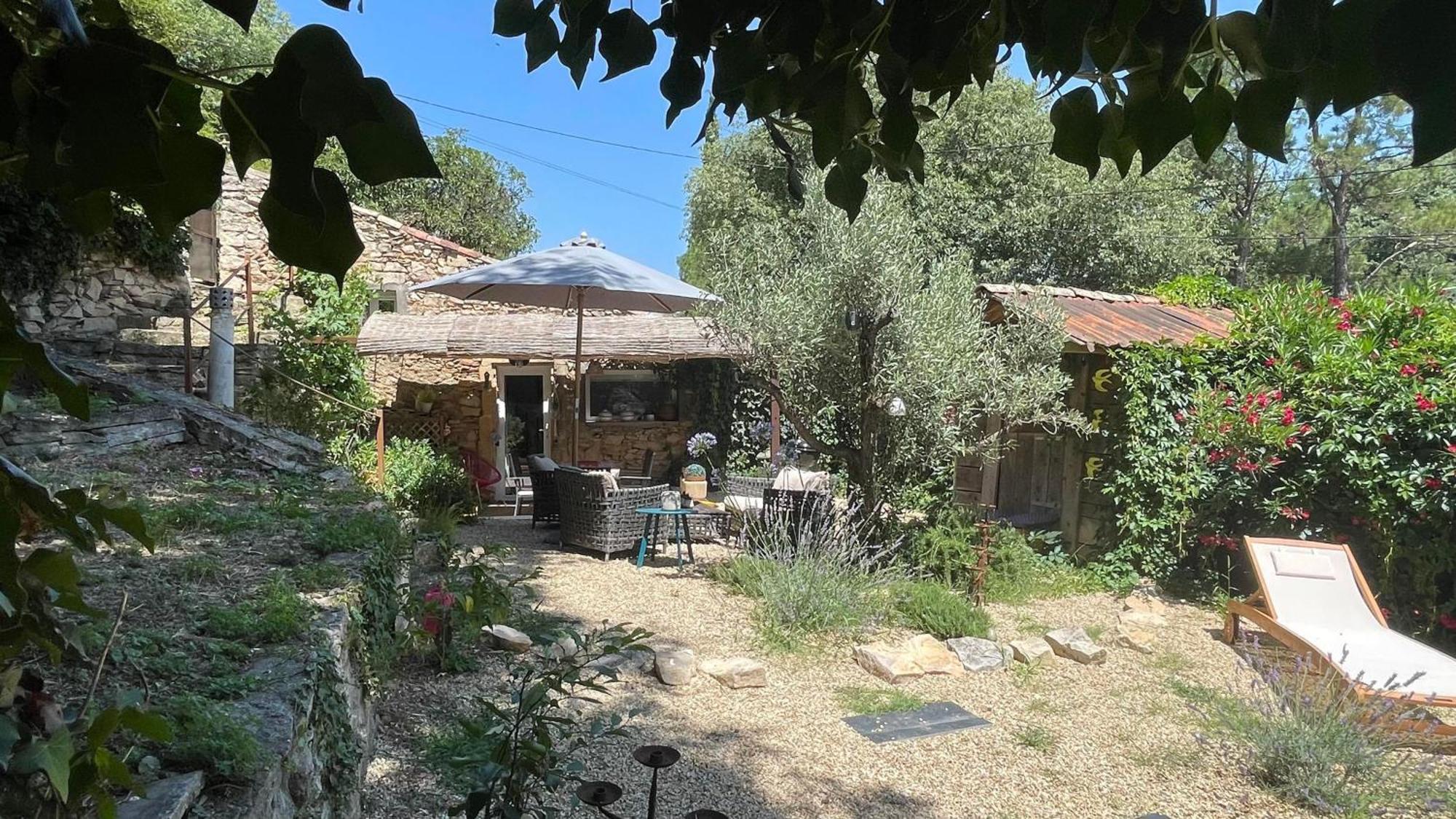 Jolie Annexe Du Mas Dans Le Coeur De La Garrigue Nimoise Villa Ним Екстериор снимка