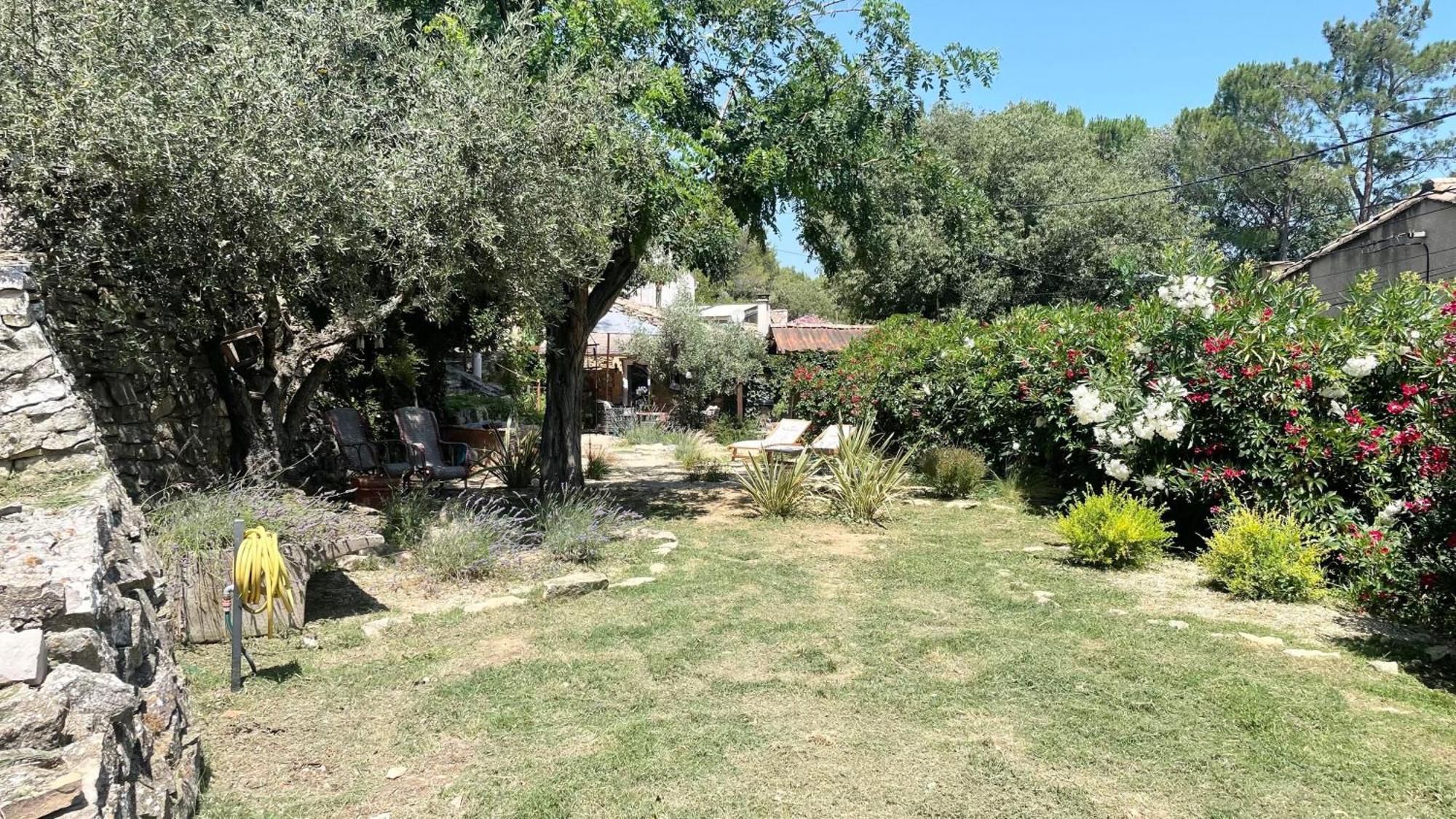 Jolie Annexe Du Mas Dans Le Coeur De La Garrigue Nimoise Villa Ним Екстериор снимка